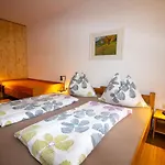 Apartment Haus Kinspergher