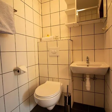Haus Kinspergher Апартаменти Інсбрук